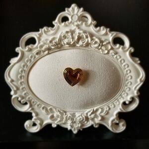 [THE VARIETY CLUB] Heart Brooch